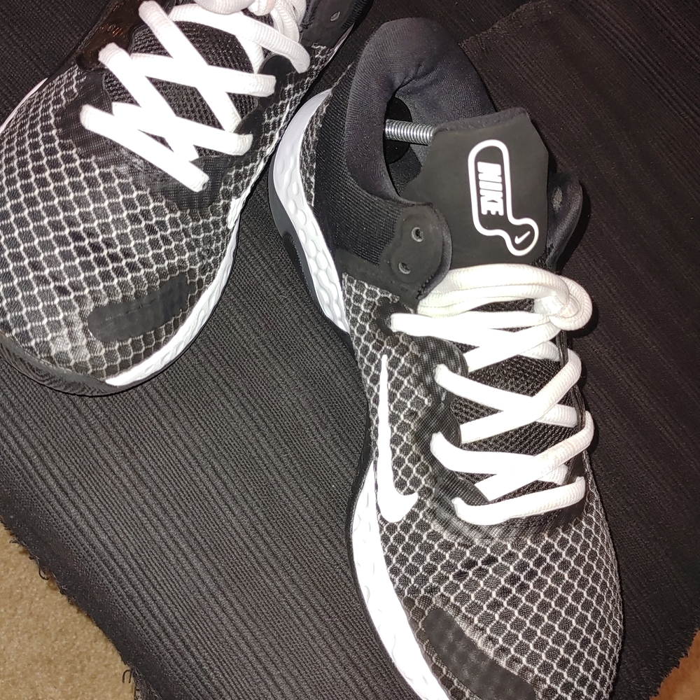 Nike Renew Elevate 2 Man 12